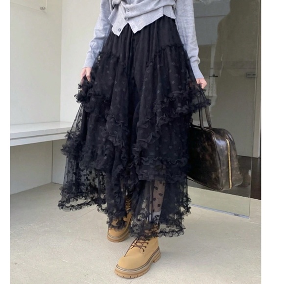 Boho Swiss Dot Lace Stretchy Waist Flared Ruffle Maxi Skirt - Picture 7 of 7